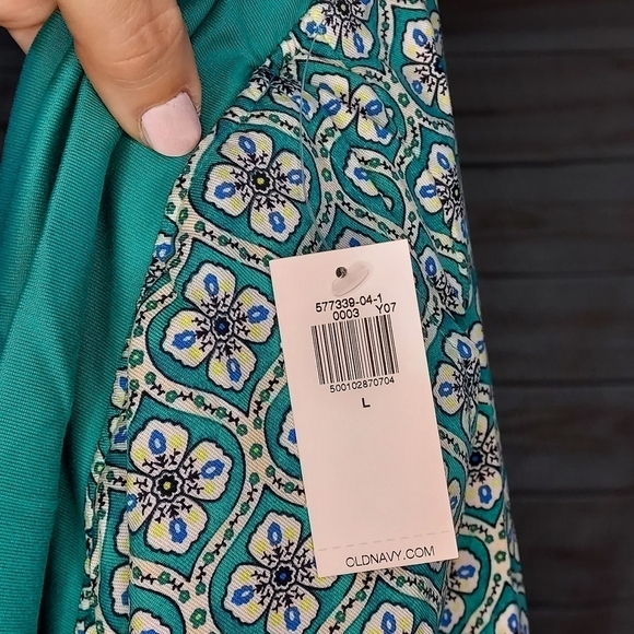Old Navy maternity Foldover-Waist Playa Soft-Spun Wide-Leg Pants Tiled Green L - Picture 6 of 11